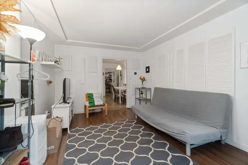 2026 2028 COLUMBIA STREET - photo 4 of 25