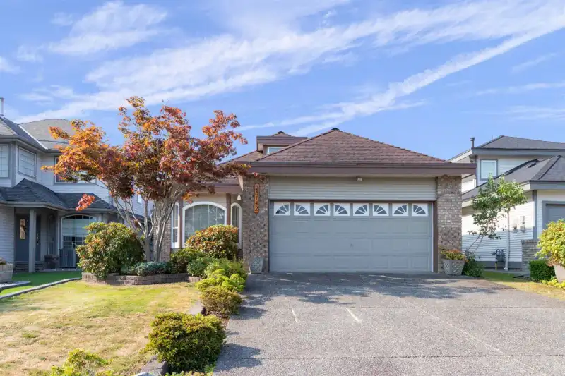 23142 121A AVENUE - photo 1 of 26