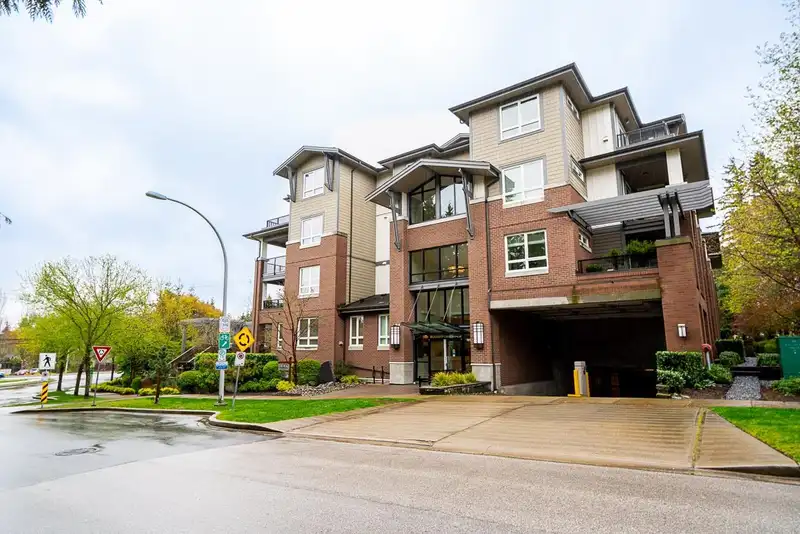 308 15188 29A AVENUE - photo 1 of 38