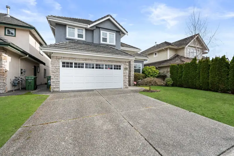 6220 RICHARDS DRIVE - photo 3 of 36