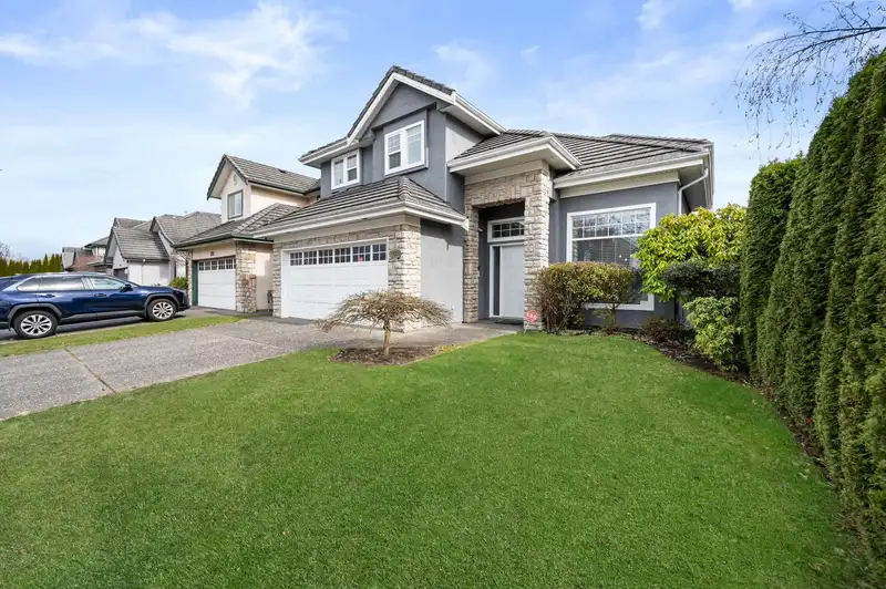 6220 RICHARDS DRIVE - photo 4 of 36