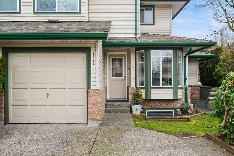 11 8863 216 STREET - photo 3 of 40