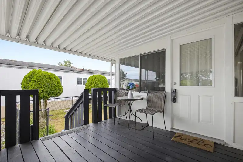 129 27111 0 AVENUE - photo 2 of 34