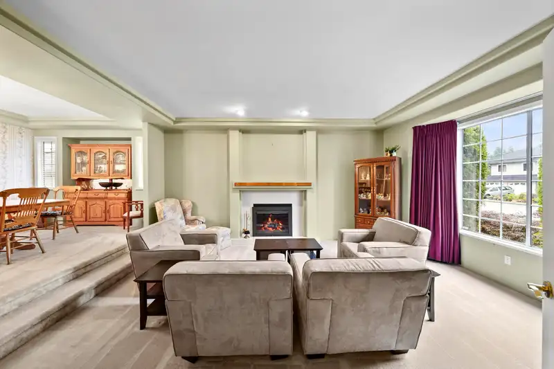 12451 223 STREET - photo 4 of 40