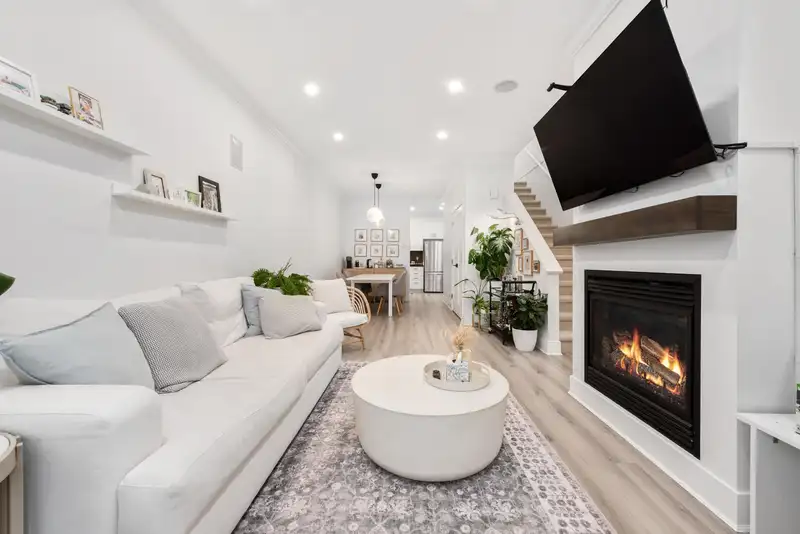 24 6300 LONDON ROAD - photo 3 of 27