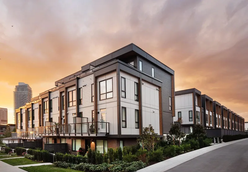 201 715 DUCKLOW STREET - photo 1 of 14