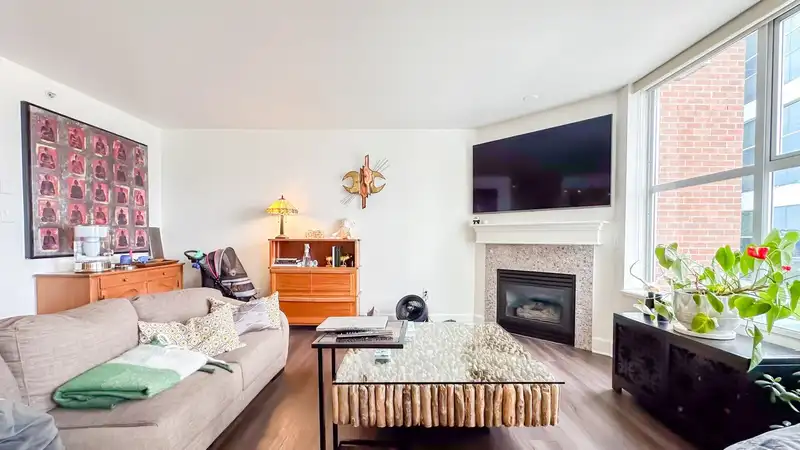 906 1255 MAIN STREET - photo 3 of 26