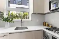 3249 CLIVE AVENUE - thumbnail 7