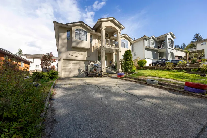 14446 BEDFORD DRIVE - photo 2 of 25