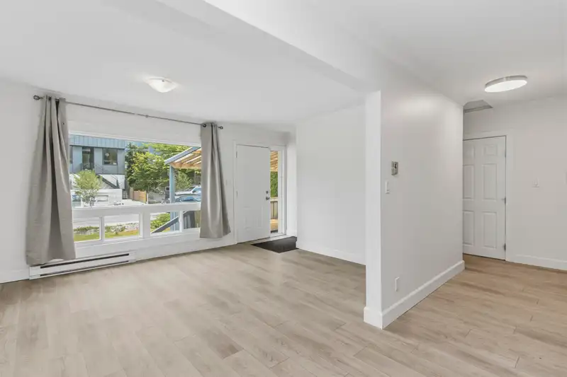 37937 FOURTH AVENUE - photo 2 of 24