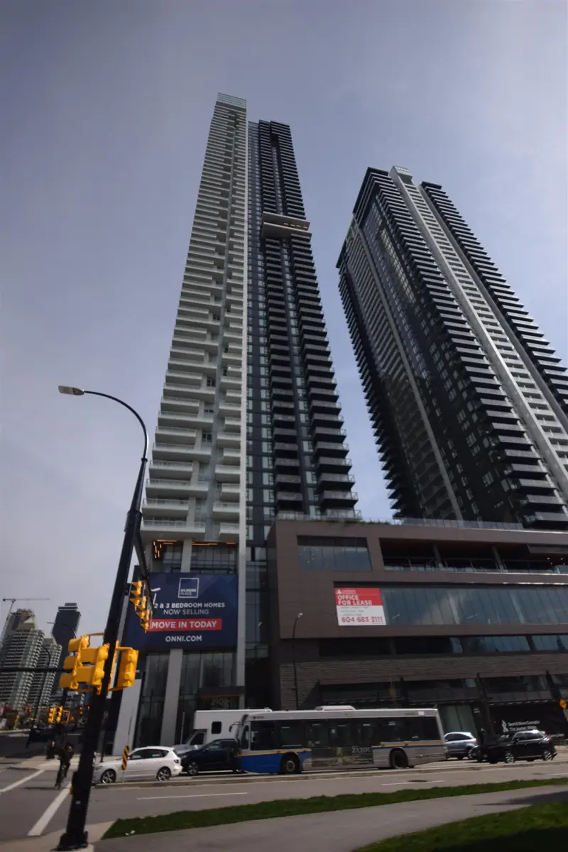 4504 2108 GILMORE AVENUE - photo 1 of 24