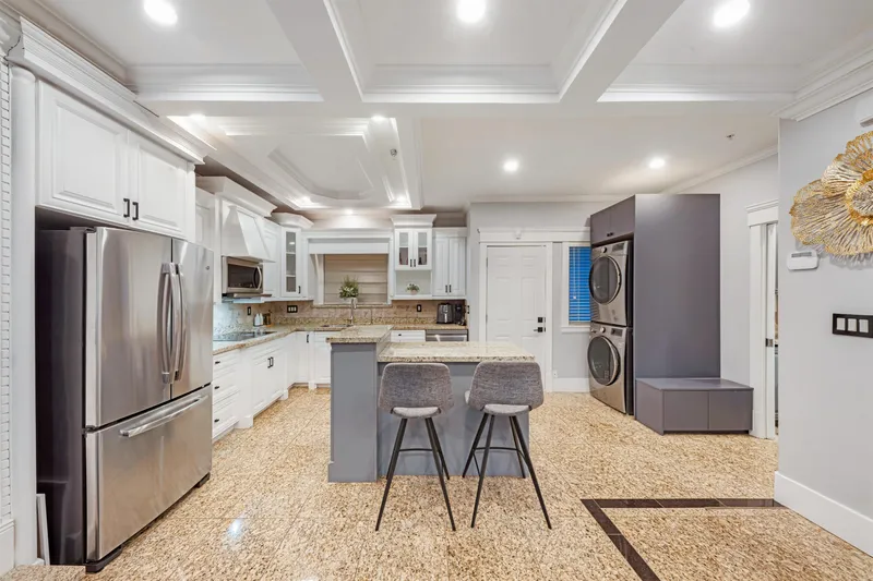 7888 NANAIMO STREET - photo 3 of 17