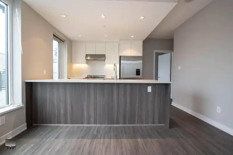 204 4900 LENNOX LANE - photo 3 of 19