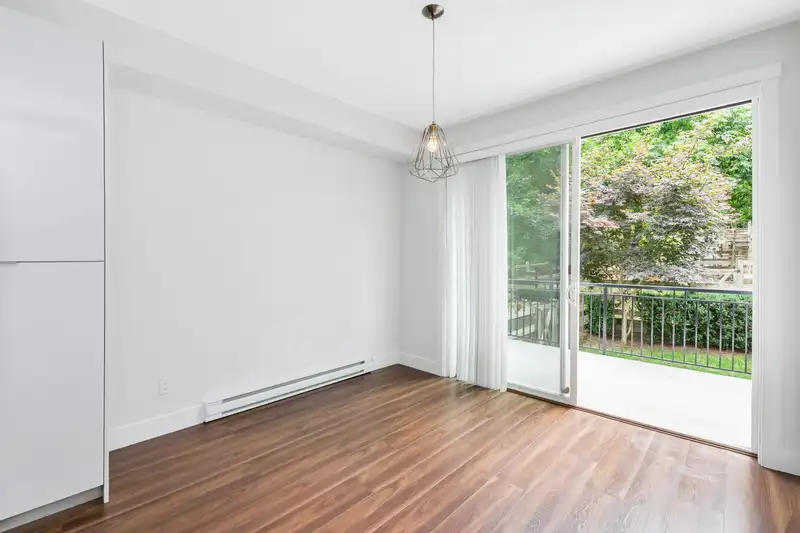 51 14433 60 AVENUE - photo 3 of 8