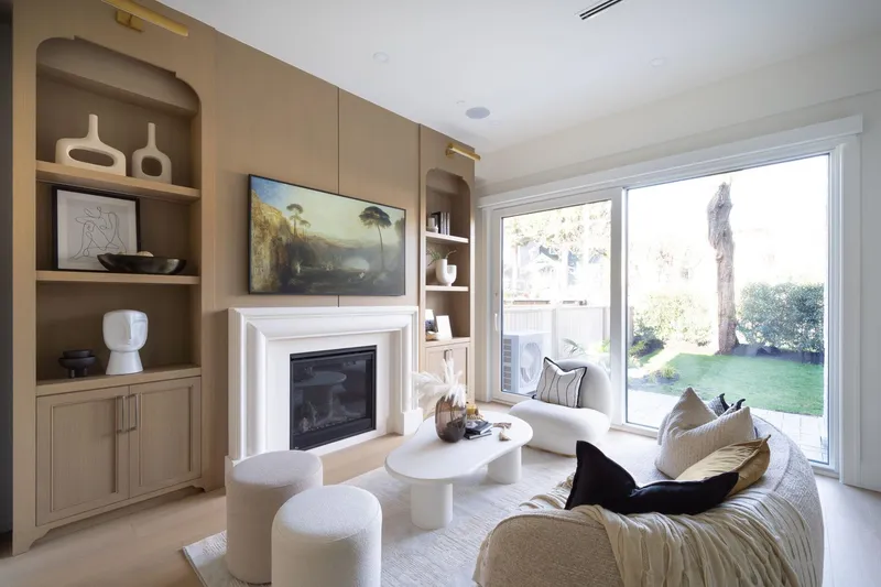 1 864 E 16TH AVENUE - photo 4 of 25