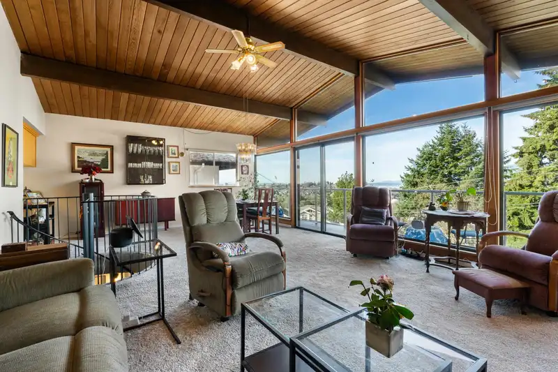 4862 BESSBOROUGH DRIVE - photo 3 of 40