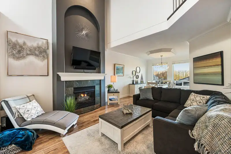 52 678 CITADEL DRIVE - photo 2 of 38