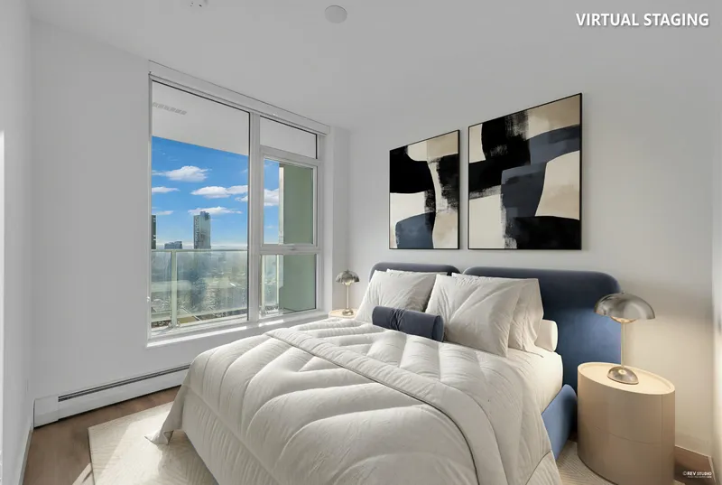 2107 13685 102 AVENUE - photo 1 of 19