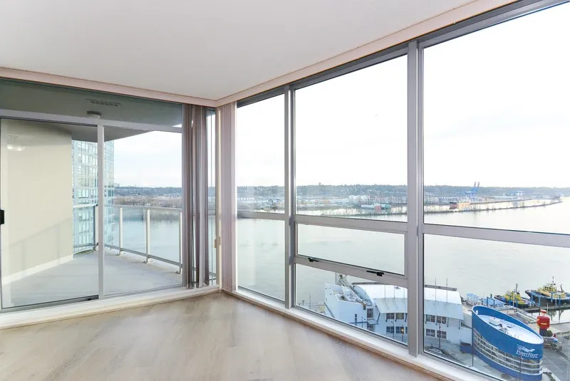 1809 14 BEGBIE STREET - photo 4 of 25