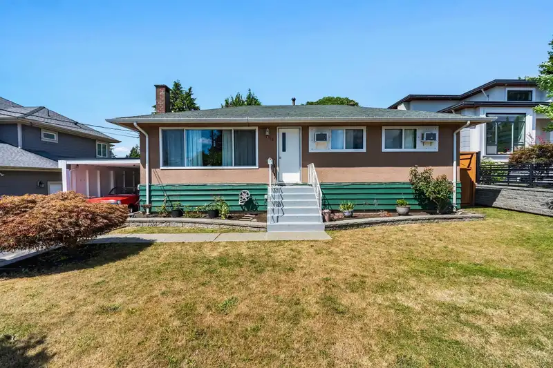 2119 MONTEREY AVENUE - photo 1 of 40