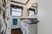 13830 BLACKBURN AVENUE - thumbnail 18
