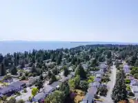 13830 BLACKBURN AVENUE - thumbnail 35