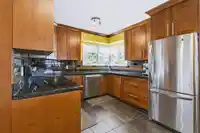 13830 BLACKBURN AVENUE - thumbnail 6