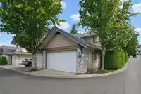 24 8888 151 STREET - thumbnail 1