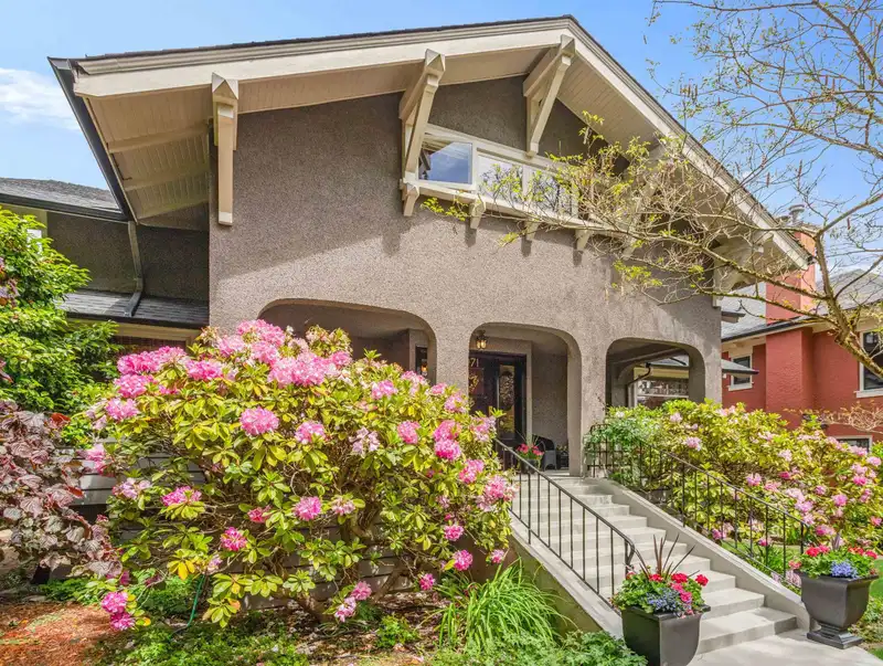 1971 W 36TH AVENUE - photo 1 of 40