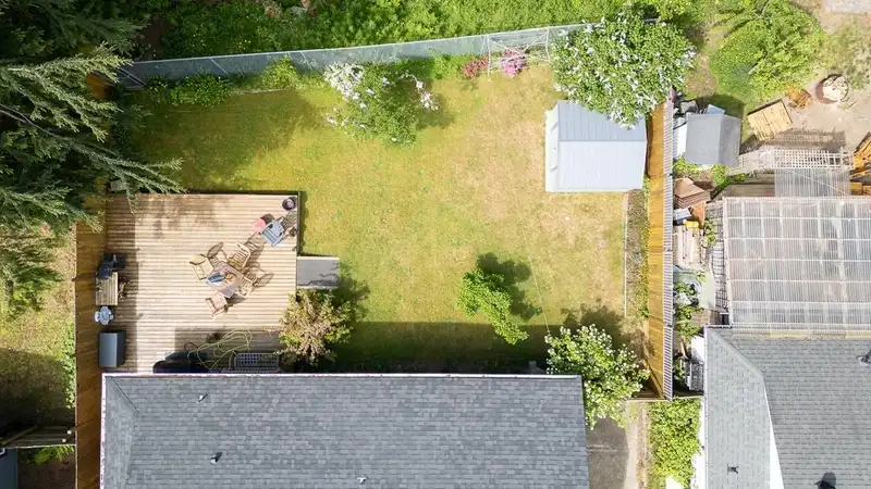 1823 HALL ROAD - photo 4 of 37