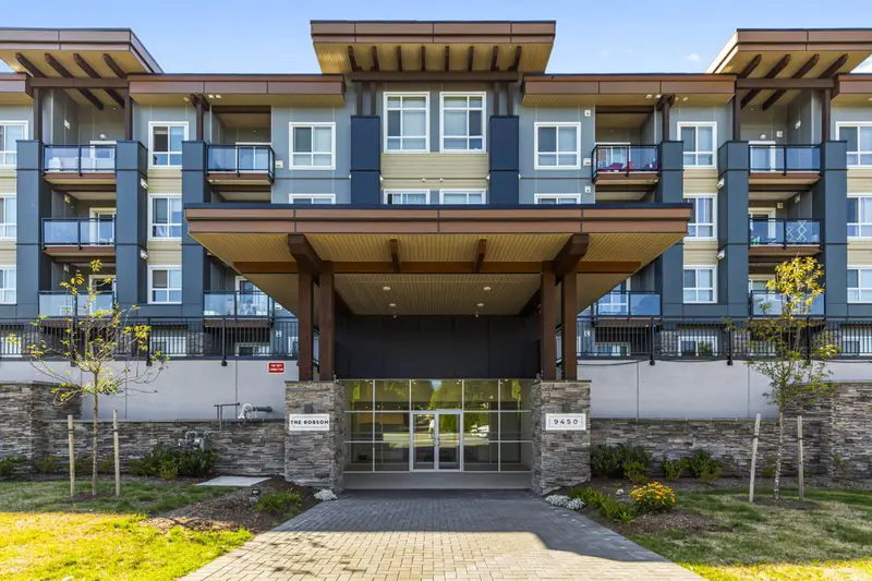 214 9450 ROBSON STREET - photo 2 of 25