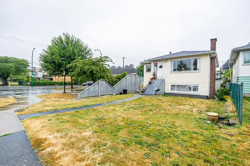 4515 GEORGIA STREET - photo 3 of 19