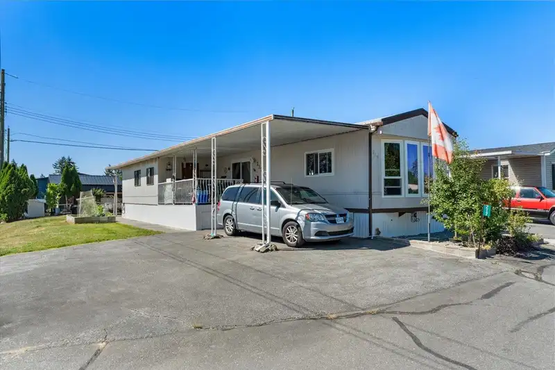 217 27111 0 AVENUE - photo 1 of 29