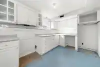 2554 ADANAC STREET - thumbnail 29