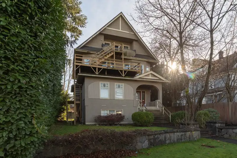 236 W 12TH AVENUE - photo 1 of 32