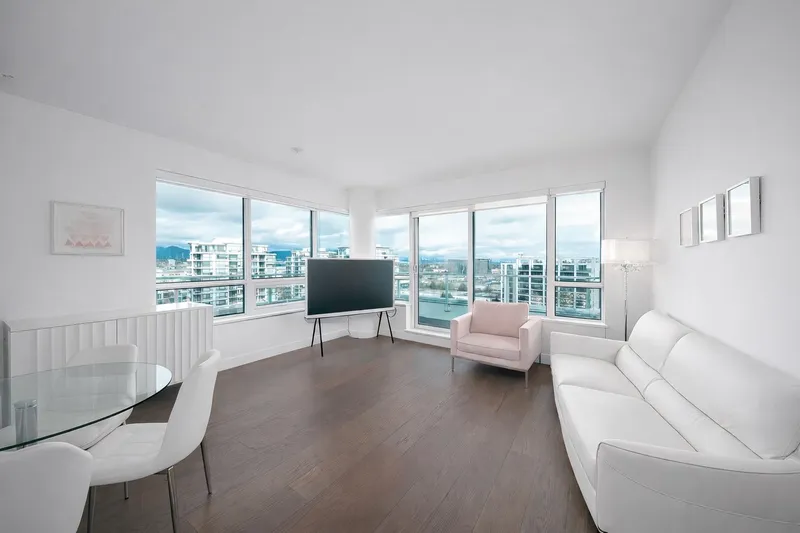 1506 5766 GILBERT ROAD - photo 2 of 23