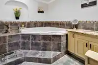 31663 TOWNSHIPLINE AVENUE - thumbnail 18