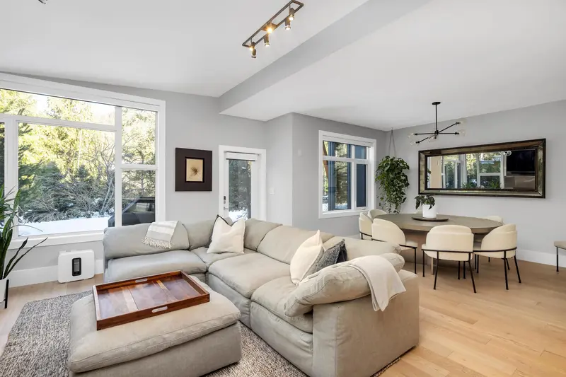 11 1240 MOUNT FEE ROAD - photo 4 of 25