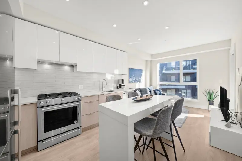 411 8508 RIVERGRASS DRIVE - photo 4 of 19