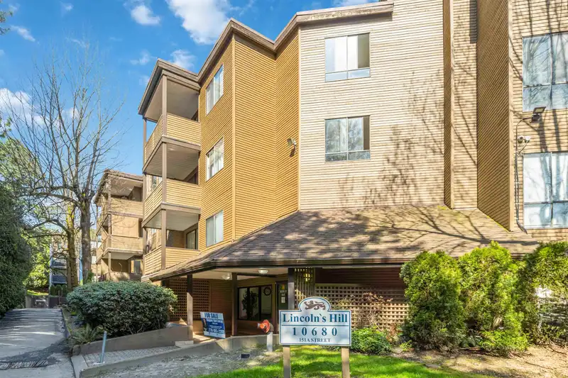 212 10680 151A STREET - photo 2 of 13