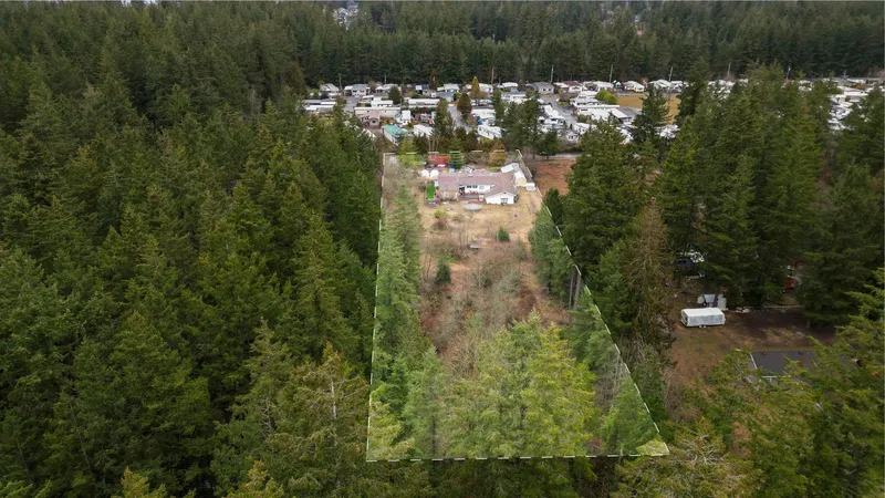 19840 30 AVENUE - photo 4 of 6