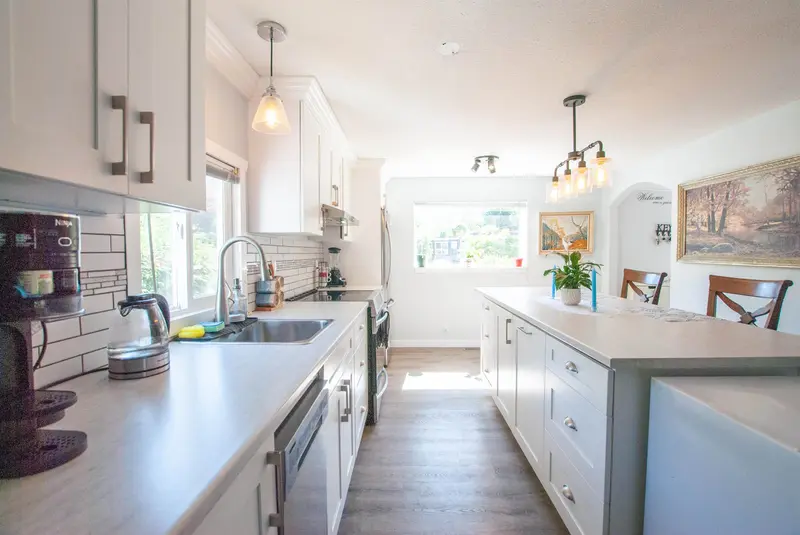 53 46484 CHILLIWACK LAKE ROAD - photo 1 of 25