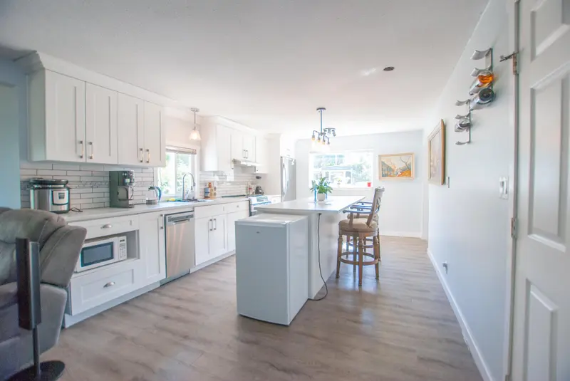 53 46484 CHILLIWACK LAKE ROAD - photo 4 of 25