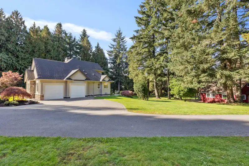 23327 32 AVENUE - photo 2 of 40