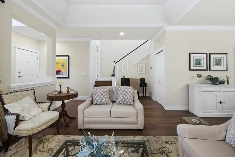 137 15500 ROSEMARY HEIGHTS CRESCENT - photo 4 of 39