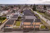 8038 SELKIRK STREET - thumbnail 37