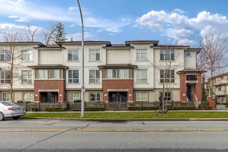 1 8355 164 STREET - photo 1 of 32