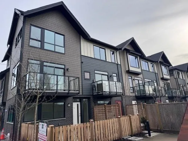 14 4337 BOUNDARY ROAD - photo 1 of 13