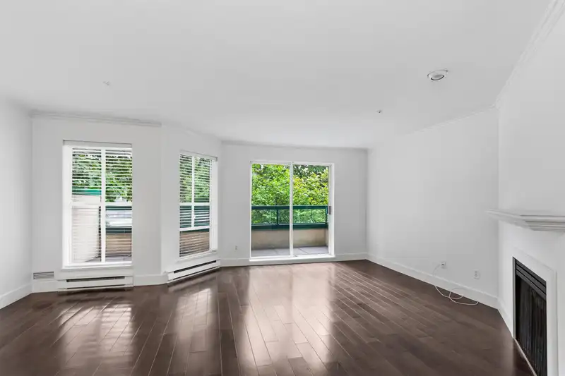 204 5656 HALLEY AVENUE - photo 3 of 30