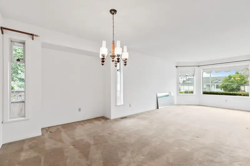 32103 BALFOUR DRIVE - photo 4 of 40